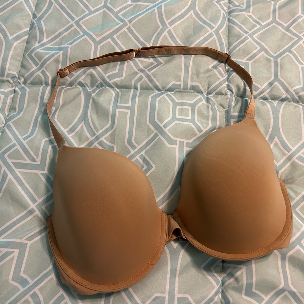 Victoria’s Secret Uplift Semi Demi Bra - Picture 5 of 9